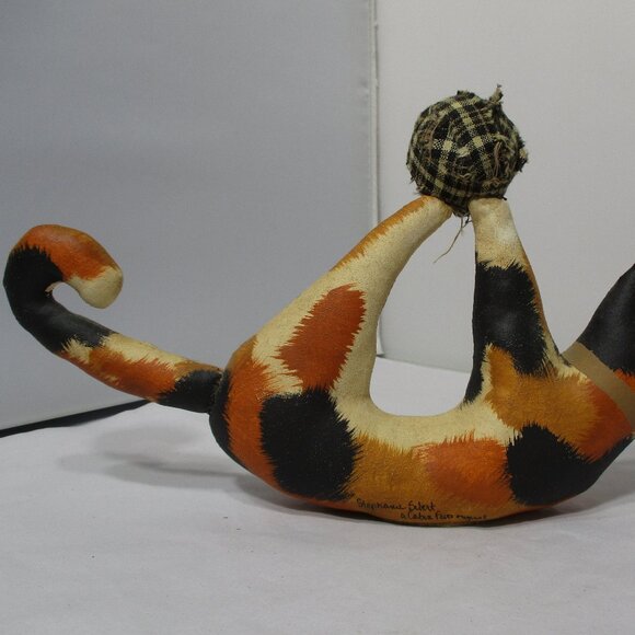 Stuffed Painted Folk Art Calico Cat Kitten Kitty Playing with Ball - Picture 4 of 8